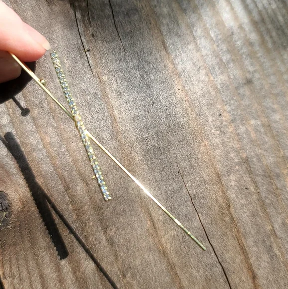 Gold bar ear ladder - Picture 4 of 8